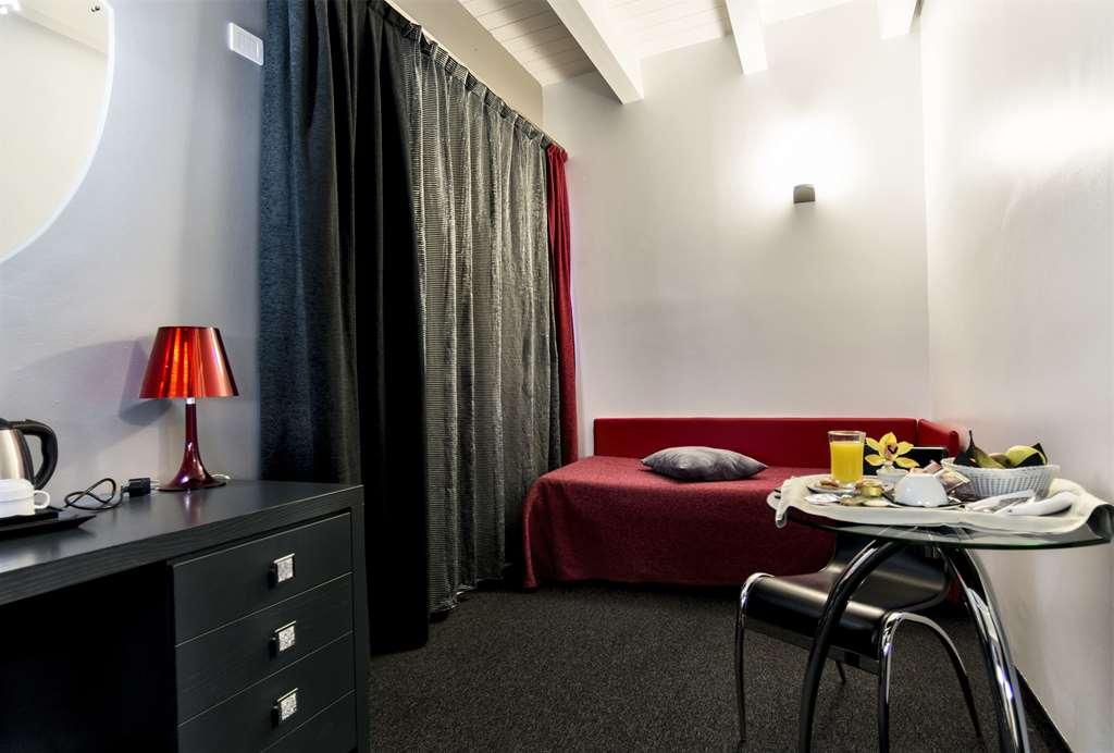 Daytona Business Hotel Collecchio Bilik gambar